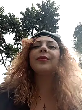 madelaine- online show from 04/04/26, 09:12