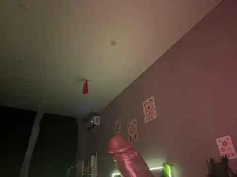 DaisyBooom online show from 10/25/25, 06:46