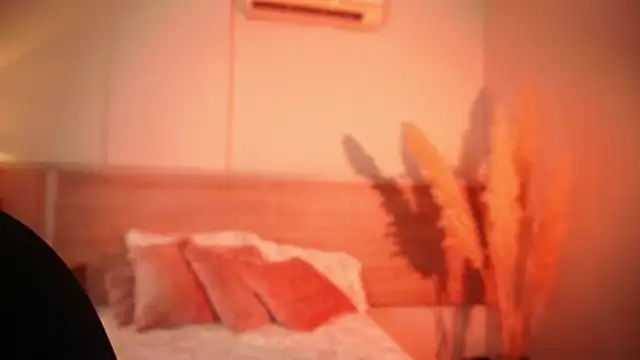 AliceShazaham  online show from 12/19/25, 06:42