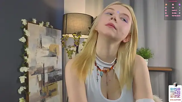 Snapshot of DaisyElmers chatting on 01/31/25, 05:30 DaisyElmers online show from 01/31/25, 05:30