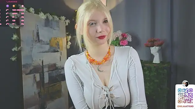 Snapshot of DaisyElmers chatting on 02/17/25, 05:36 DaisyElmers online show from 02/17/25, 05:36