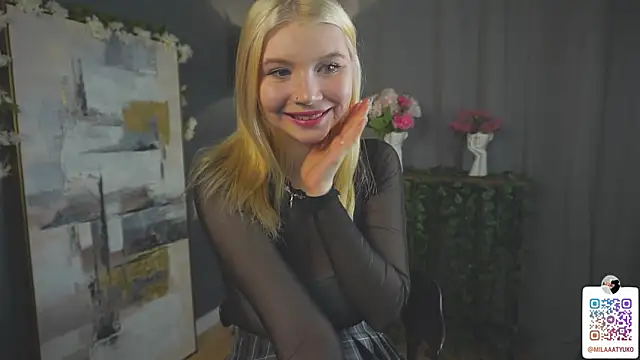 Snapshot of DaisyElmers chatting on 02/22/25, 02:39 DaisyElmers online show from 02/22/25, 02:39