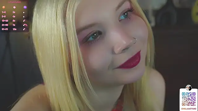 Snapshot of DaisyElmers chatting on 02/28/25, 05:37 DaisyElmers online show from 02/28/25, 05:37