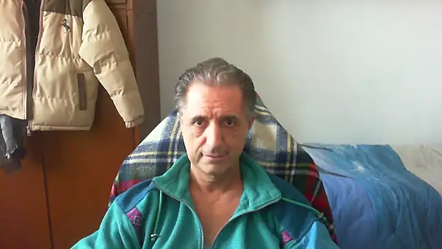 lliuk70mi online show from 04/02/26, 01:20