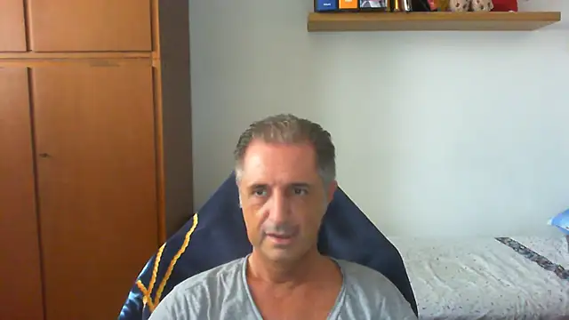 lliuk70mi online show from 06/30/26, 12:17