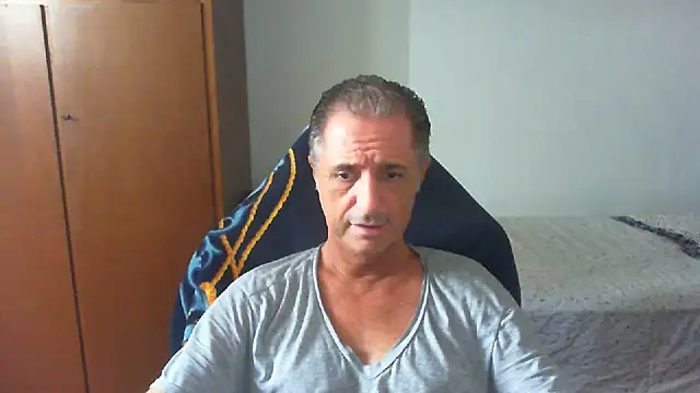 lliuk70mi online show from 07/01/26, 11:34