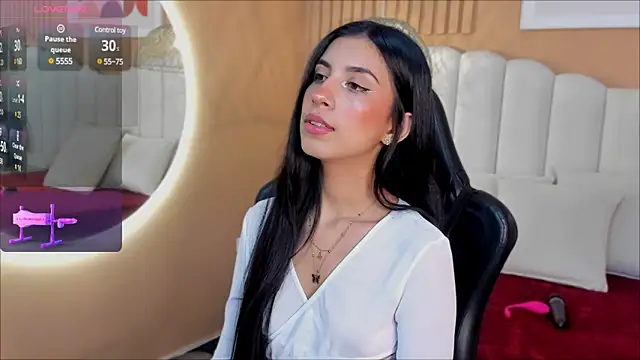 zia cooper online show from 03/06/25, 06:59