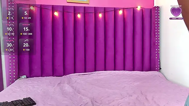 littleebonymommy online show from 03/16/26, 07:51