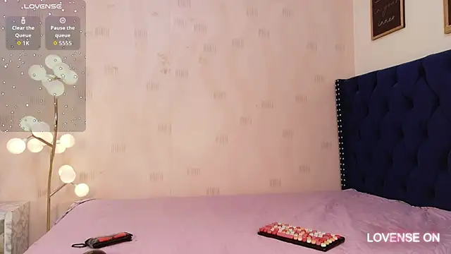 littleebonymommy online show from 03/24/26, 02:38