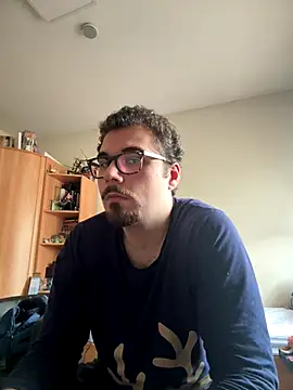 Gartengolem online show from 11/30/25, 11:25