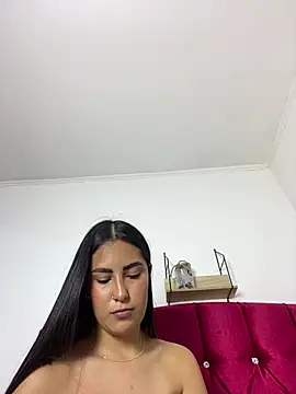 Snapshot of CAM_21X chatting on 01/10/25, 06:38 CAM 21X online show from 01/10/25, 06:38