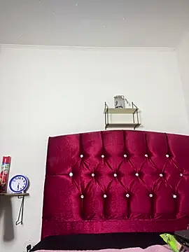 Snapshot of CAM_21X chatting on 01/29/25, 07:00 CAM 21X online show from 01/29/25, 07:00