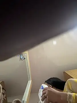 Snapshot of CAM_21X chatting on 03/05/25, 10:00 CAM 21X online show from 03/05/25, 10:00