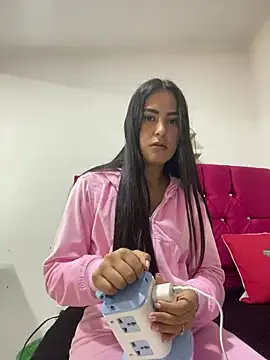 Snapshot of CAM_21X chatting on 03/12/25, 01:08 CAM 21X online show from 03/12/25, 01:08