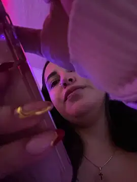 Snapshot of CAM_21X chatting on 10/14/25, 11:49 CAM 21X online show from 10/14/25, 11:49