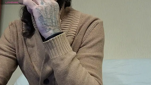 Snapshot of Zgodanilep chatting on 12/14/25, 11:04 Zgodanilep online show from 12/14/25, 11:04