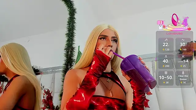 Snapshot of Regiina_Doll chatting on 12/01/25, 09:53 Regiina Doll online show from 12/01/25, 09:53