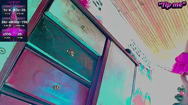 Snapshot of Angel-dust09 chatting on 12/08/24, 04:07 Angel-dust09 online show from 12/08/24, 04:07