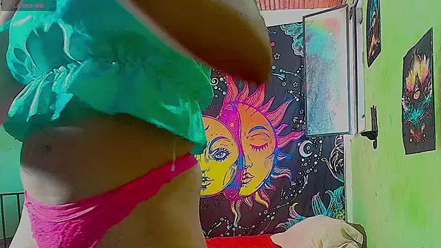 Snapshot of Angel-dust09 chatting on 02/23/25, 08:11 Angel-dust09 online show from 02/23/25, 08:11