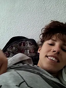 Lyrass online show from 03/08/25, 02:51