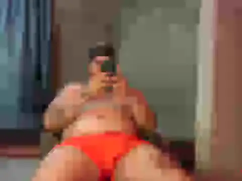 Snapshot of GABRIELGARCIA1313 chatting on 12/03/24, 02:03 GABRIELGARCIA1313 online show from 12/03/24, 02:03