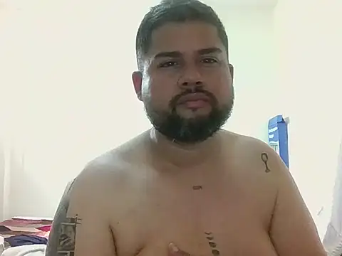 GABRIELGARCIA1313 online show from 02/14/26, 06:48