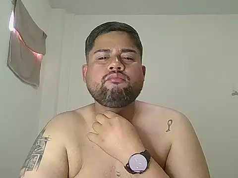 Snapshot of GABRIELGARCIA1313 chatting on 07/06/26, 04:53 GABRIELGARCIA1313 online show from 07/06/26, 04:53