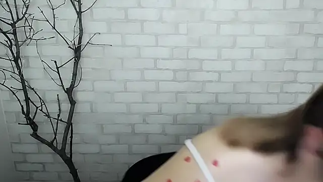 Snapshot of Sweet_Doll_Luna chatting on 12/08/24, 09:13 Sweet Doll Luna online show from 12/08/24, 09:13