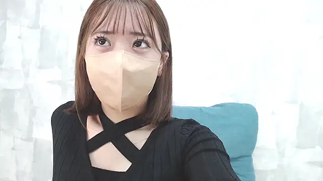 Snapshot of LOVE_MOMO_LOVE chatting on 01/13/25, 11:30 LOVE MOMO LOVE online show from 01/13/25, 11:30