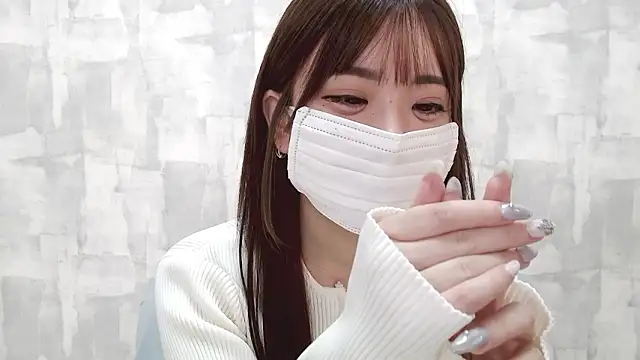 Snapshot of LOVE_MOMO_LOVE chatting on 10/05/25, 11:41 LOVE MOMO LOVE online show from 10/05/25, 11:41