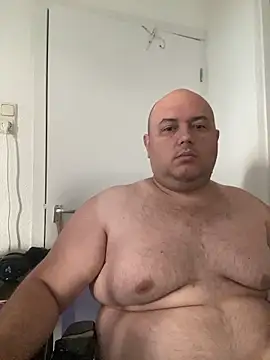 BigromeoXX online show from 11/30/25, 09:57