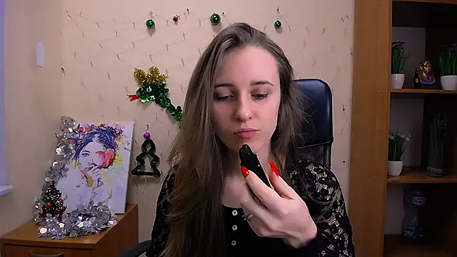 Snapshot of _Nicole_new chatting on 12/20/24, 12:27  Nicole new online show from 12/20/24, 12:27