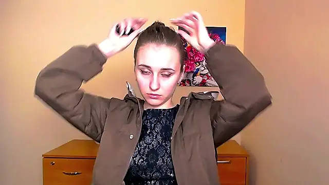 Snapshot of _Nicole_new chatting on 03/15/25, 01:40  Nicole new online show from 03/15/25, 01:40