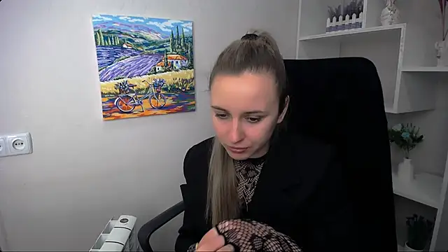  Nicole new online show from 05/03/26, 10:10
