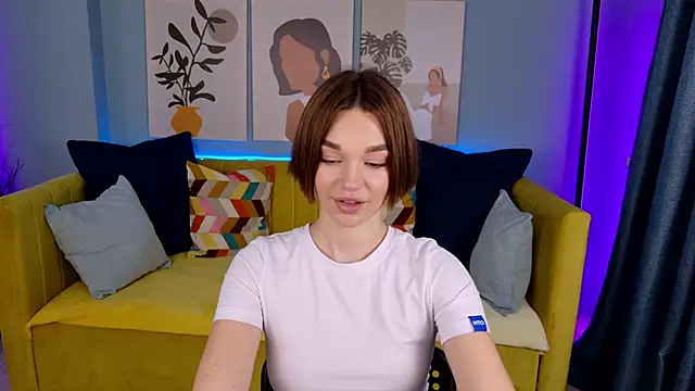 Snapshot of DanaLoved chatting on 01/12/25, 07:10 DanaLoved online show from 01/12/25, 07:10