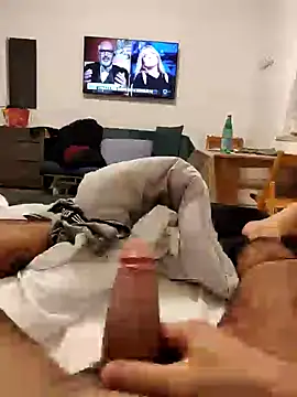 Snapshot of Stalllonesex chatting on 12/22/24, 10:25 Stalllonesex online show from 12/22/24, 10:25