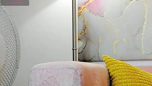 miaybabysone online show from 01/25/25, 12:47