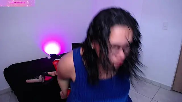 Snapshot of paola_ferreira chatting on 01/26/25, 04:20 paola ferreira online show from 01/26/25, 04:20