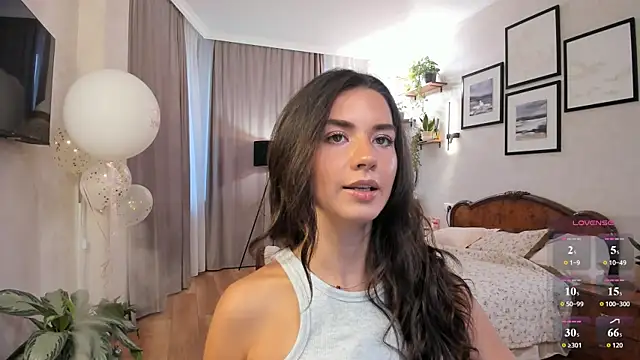 NicoleLuv online show from 07/26/26, 05:20