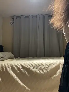 Snapshot of mystik_a chatting on 11/29/25, 04:48 mystik a online show from 11/29/25, 04:48