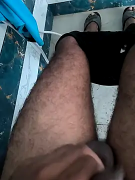 yourboy2000   online show from 09/10/25, 01:38