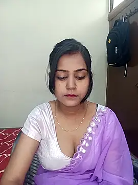 Miss-Riyasingh online show from 04/04/26, 05:38