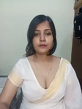 Snapshot of Miss-Riyasingh chatting on 05/17/26, 05:20 Miss-Riyasingh online show from 05/17/26, 05:20