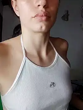 aurelialux online show from 02/05/25, 07:53