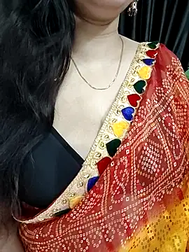 Snapshot of kaamuk_shweta chatting on 01/07/26, 01:19 kaamuk shweta online show from 01/07/26, 01:19