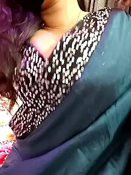 Snapshot of kaamuk_shweta chatting on 01/09/26, 06:49 kaamuk shweta online show from 01/09/26, 06:49