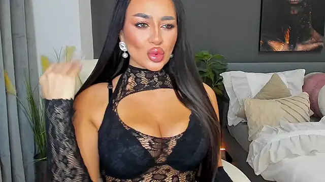 Sonia  Rey online show from 03/20/26, 06:35