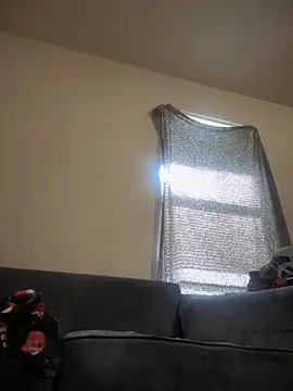 honeybrow online show from 11/05/25, 06:08