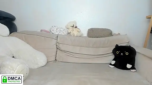 Snapshot of daeneryy chatting on 10/13/25, 08:31 daeneryy online show from 10/13/25, 08:31