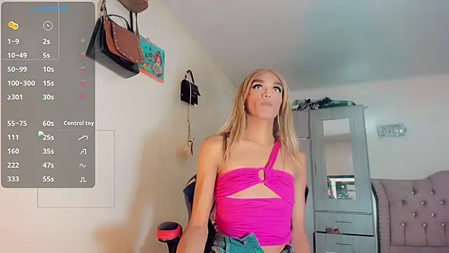 Oriana braom online show from 10/20/25, 07:14